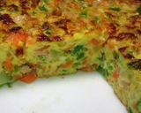 A picture of step 7 of Omelette with Lots of Vegetables and Cheese.