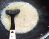 A picture of step 2 of Chicken Pulao.