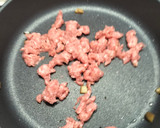 Foto del paso 2 de la receta: Macarrones con salchicha/longaniza y berenjenas