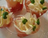 A picture of step 5 of Cured Ham Sushi Balls.