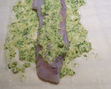 Foto del paso 2 de la receta: Rape en papillote de masa filo con pesto de cilantro al cava