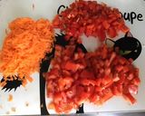 Une image de l'étape 5 de Feuilles de blettes farcies saucisse et fromage et fondue de blettes carottes et poivrons.