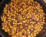 Foto del paso 4 de la receta: Garbanzos con orégano y cebolla
