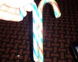 A picture of step 1 of candy cane christmas wreath.
