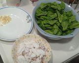 Foto langkah ke 2 dari resep Oseng cumi dan pucuk daun kapri manis.