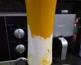 Foto langkah ke 3 dari resep Mango Lassi.