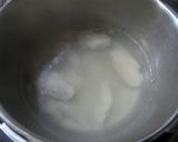 A picture of step 1 of Chicken Mizutaki (Hotpot) With A Pressure Cooker.