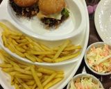 A picture of step 7 of The Mushroom Burger.