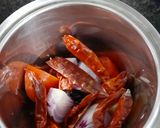 प्याज टमाटर की चटनी(Pyaz tamatar ki chutney recipe in Hindi) रेसिपी चरण 1 फोटो