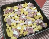 Foto del passaggio 2 della ricetta Cosce di pollo e patate al forno