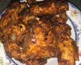 Foto langkah ke 5 dari resep Sayap Ayam Lada Hitam.