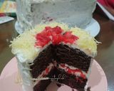 Foto langkah ke 11 dari resep Bolu Coklat Lapis Strawberry.