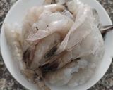 Foto del paso 1 de la receta: Camarones a la crema (con champiñones)