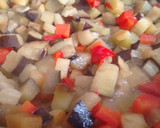 Foto del paso 3 de la receta: Arroz prebiótico con berenjena y tomate seco enriquecido con Agua de Mar