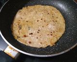 ফুলকপির পরোটা (Cauliflower paratha recipe in Bengali) রেসিপির ধাপ 8 ছবি