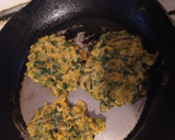 Foto del paso 4 de la receta: Torrejas de Acelga y Lechuga