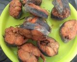 Foto langkah ke 1 dari resep #38 Ikan tongkol cabe hijau.