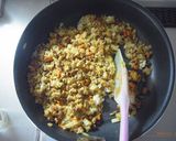 A picture of step 6 of Special Edition Unique Dry Curry.