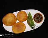 A picture of step 9 of Moong dal khasta Kachori.