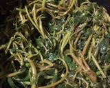 Foto del paso 2 de la receta: Verdolagas con cerdo en chile verde