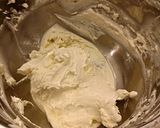 A picture of step 6 of Fresh Peach Cheesecake.