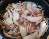 A picture of step 3 of Satoimo and Mushroom Milk Stew.