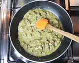 Foto del passaggio 2 della ricetta Fettuccine al pistacchio e funghi