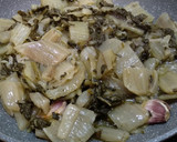 Foto del paso 3 de la receta: Acelgas con patatas