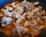 Foto del paso 1 de la receta: Pasta orzo con marisco