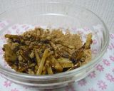 A picture of step 2 of Brown Sugar and Ginger Syrup.