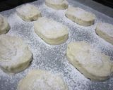 A picture of step 6 of Crunchy & Moist Dacquoise.