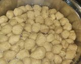 A picture of step 1 of Soyabean mutti.