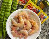 Gambar langkah 1 resipi Sambal Udang Petai Maggi.