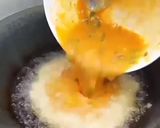 Foto langkah ke 2 dari resep Telur dadar Padang & tumis wortel sawi putih.
