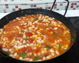 Foto del paso 7 de la receta Alubias blancas con chorizo picante y tiras de bacon