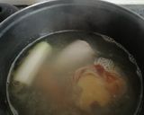 Foto del paso 3 de la receta: Sopa de picadillo de pollo, jamón y huevo duro