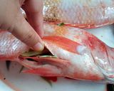 A picture of step 4 of Pla Pao / Thai Style Grilled Whole Fish.