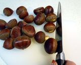 A picture of step 1 of Peeling Chestnuts Using a Pressure Cooker.