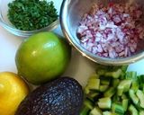 A picture of step 1 of Super Easy Shrimp and Scallop Ceviche.