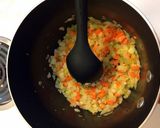 A picture of step 2 of Bolognese.