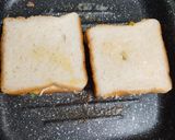 A picture of step 4 of Corn cheese grill sandwich.