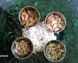 A picture of step 7 of Suji halwa milk dip.