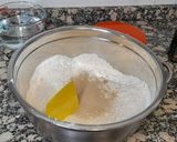 Foto del paso 1 de la receta: Pizza media masa caprese