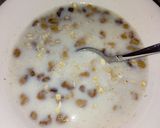 A picture of step 2 of Anti-flu Porridge.