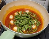 Foto langkah ke 4 dari resep Gulai Kacang Panjang Tahu Telur.