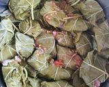 Une image de l'étape 6 de Rouleaux de feuilles de vigne farcies à la viande.