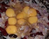 A picture of step 3 of Egg fry.