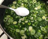 Foto del paso 6 de la receta: Sopa de cebollines