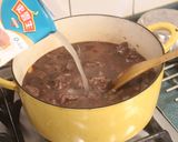 A picture of step 6 of Easy Red Wine Braised Beef.
