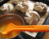 A picture of step 12 of Spiral Anpan Made with a Bread Machine.